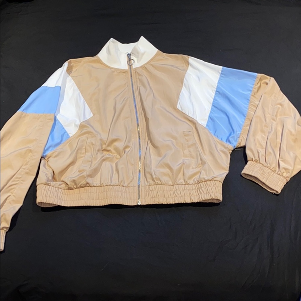 3 for $10 Tan Windbreaker Jacket (NEVER WORN) - Picture 3 of 4